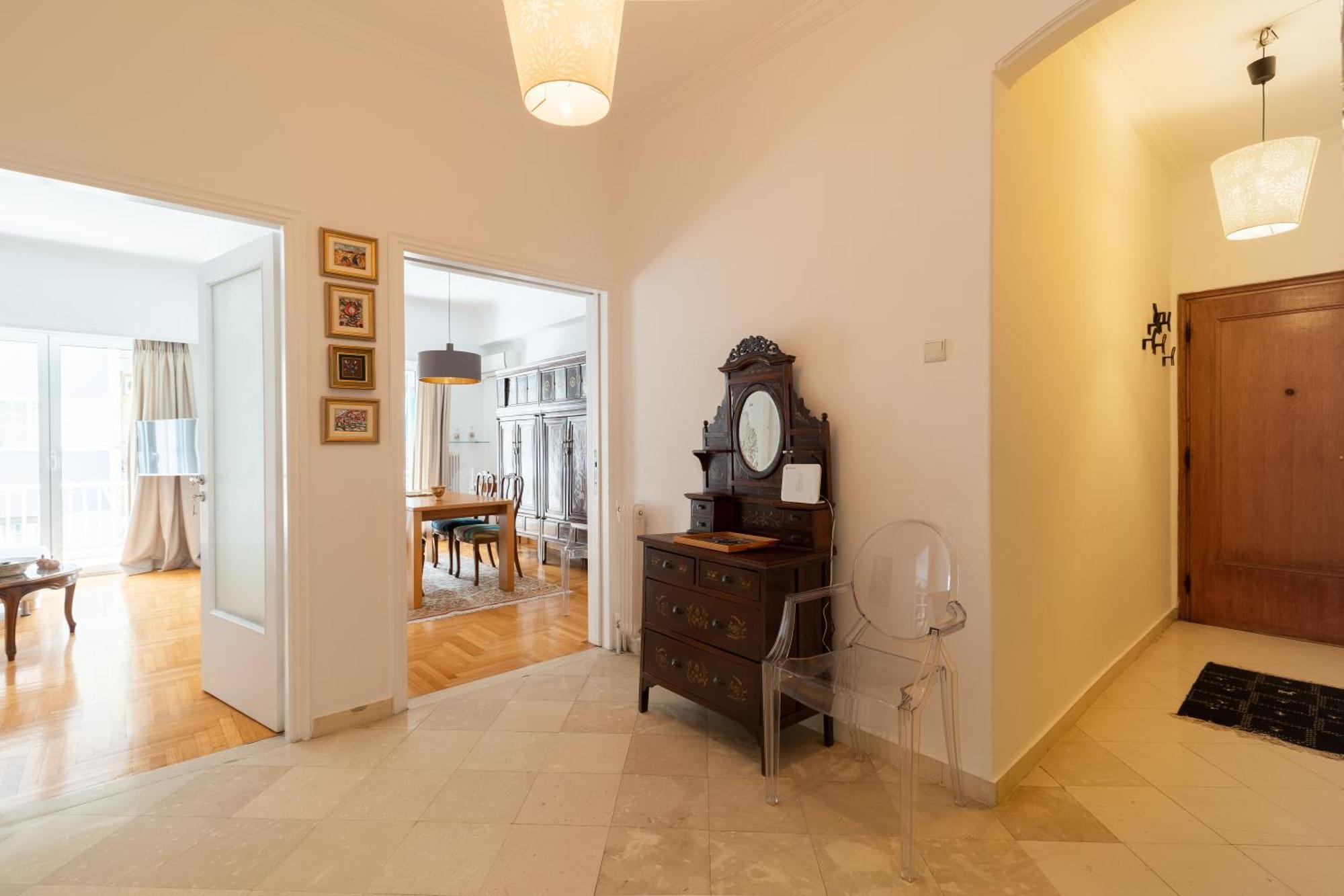 Vibrant In Pangrati By Athenian Homes Экстерьер фото