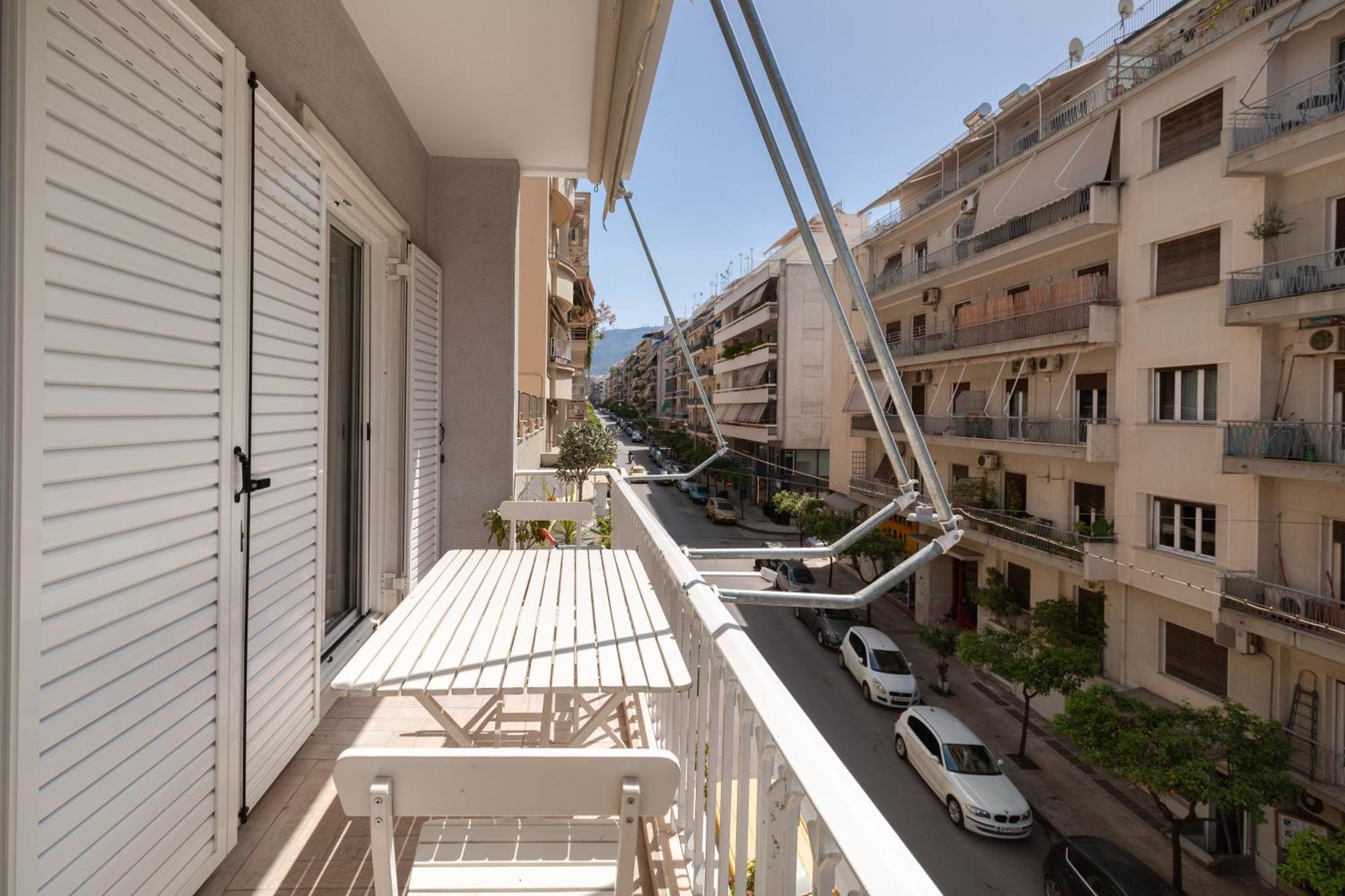 Vibrant In Pangrati By Athenian Homes Экстерьер фото